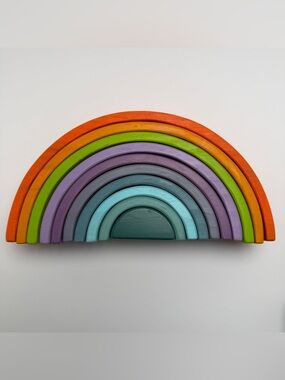 Wooden Rainbow Stacking Toy in Bright Multicolor(Sample—defective.⚠️）